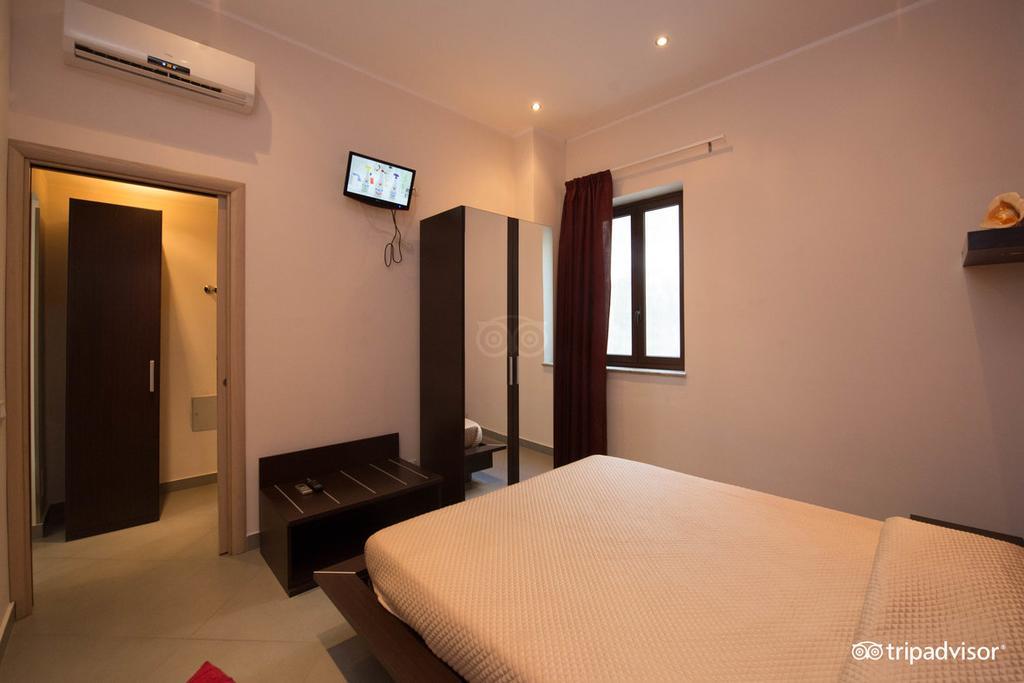 Aparthotel Palazzo Dei Corsari Trapani Exteriér fotografie