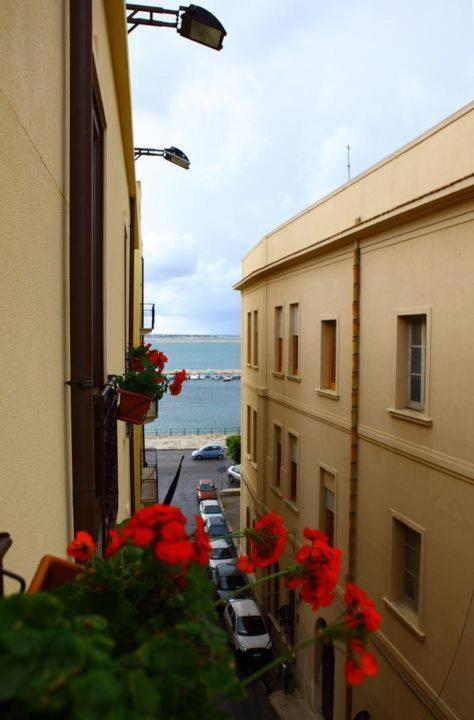 Aparthotel Palazzo Dei Corsari Trapani Exteriér fotografie