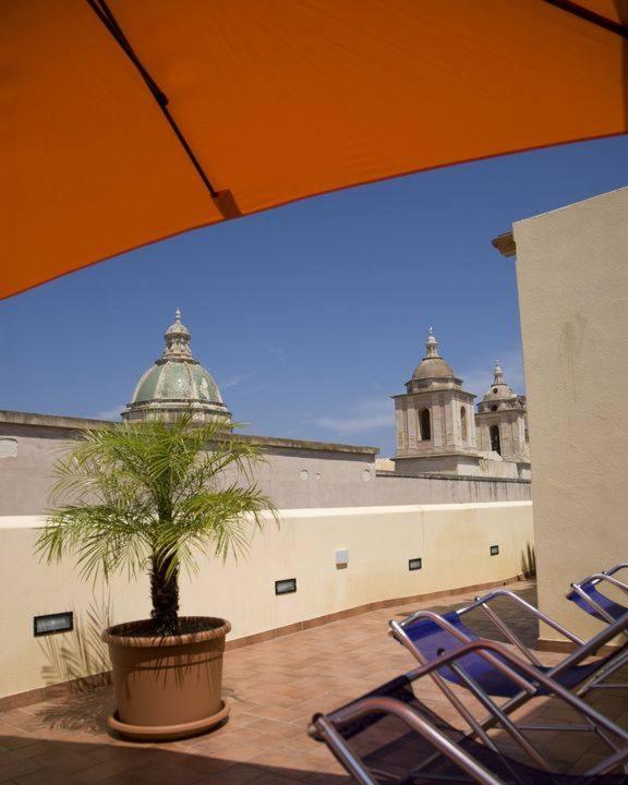 Aparthotel Palazzo Dei Corsari Trapani Exteriér fotografie